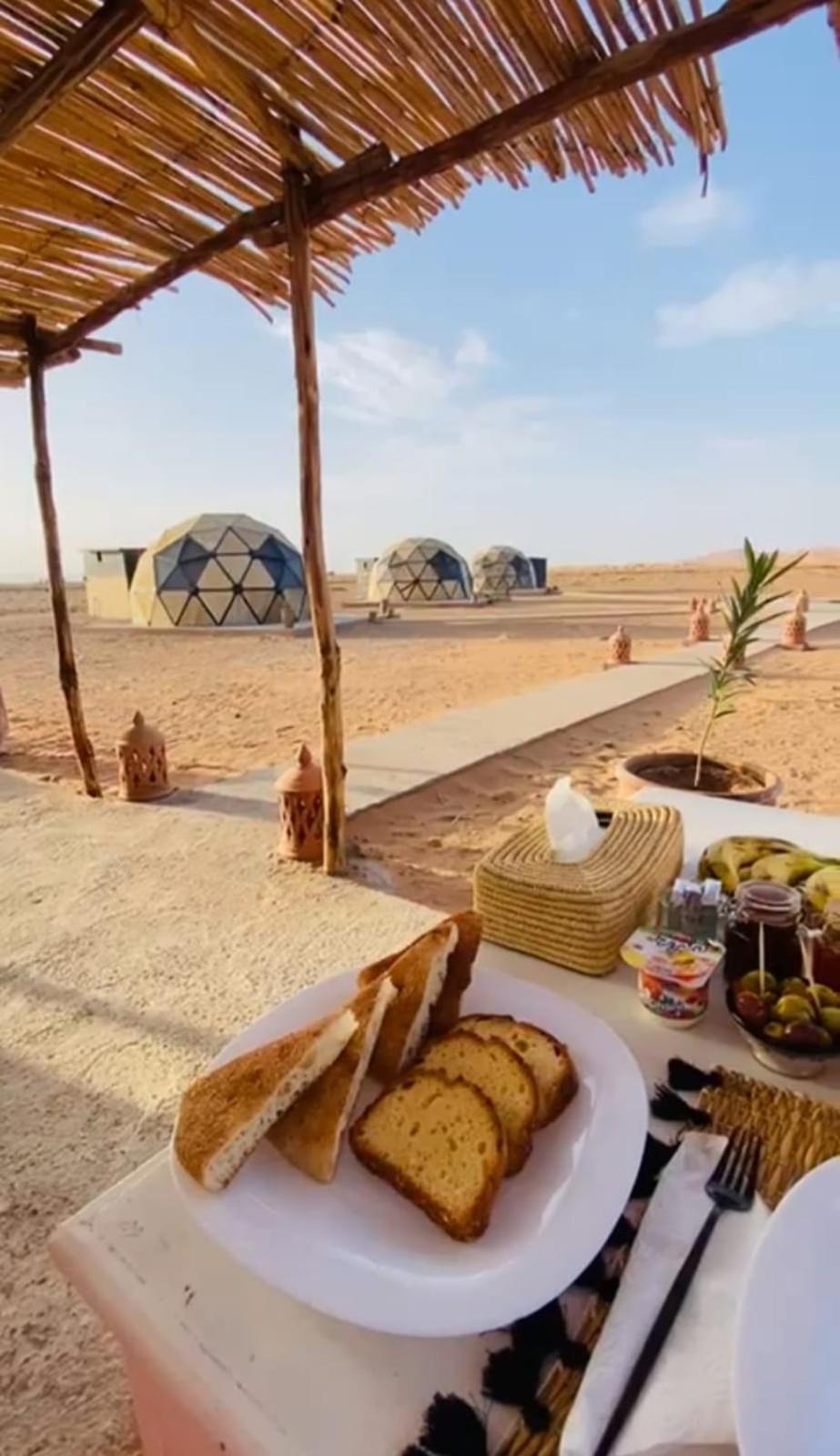 Hotel Tatooine Stars Camp Merzouga Exterior foto